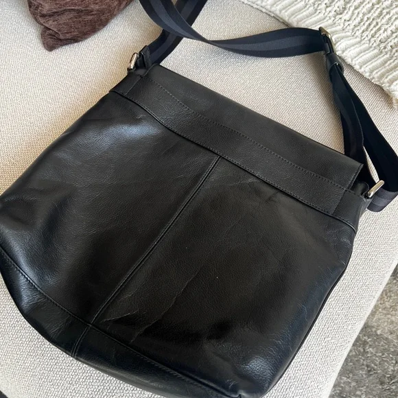 Coach Black Leather Crossbody Bag - Picture 3 of 4